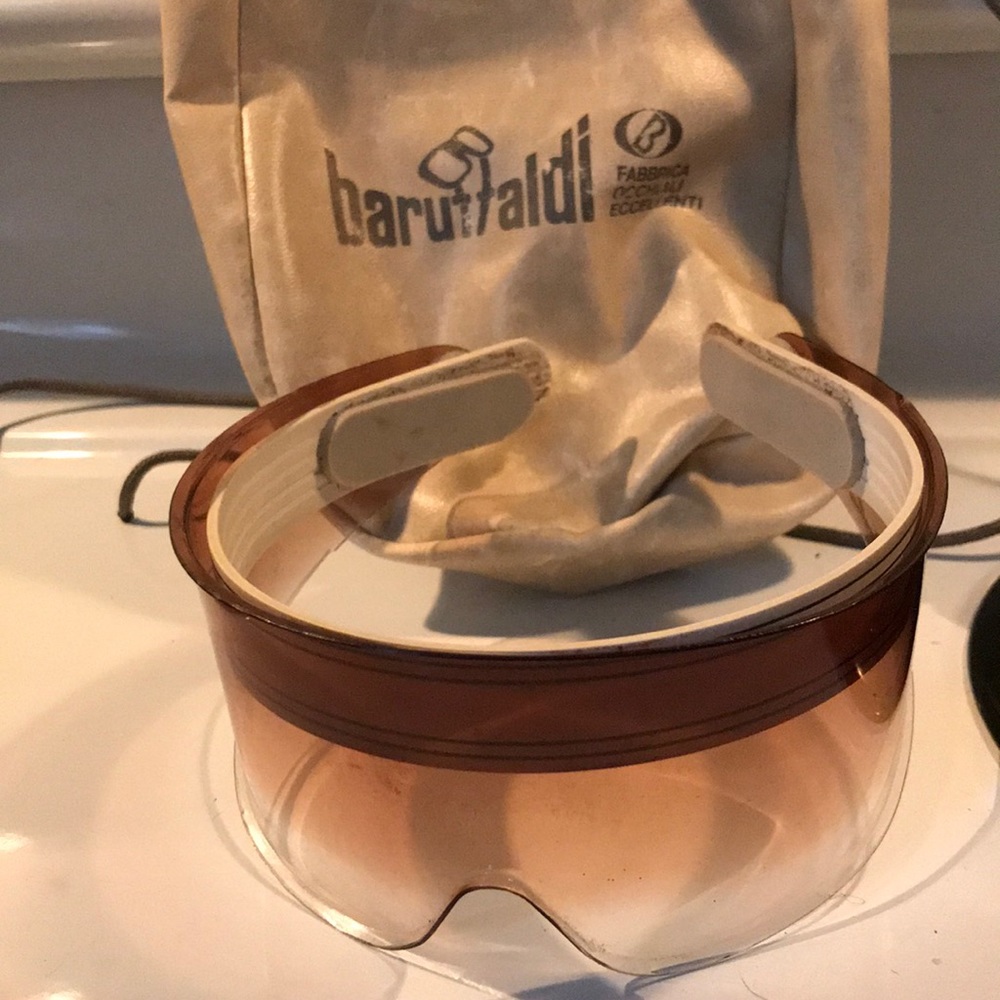 Vintage sunglasses/visor